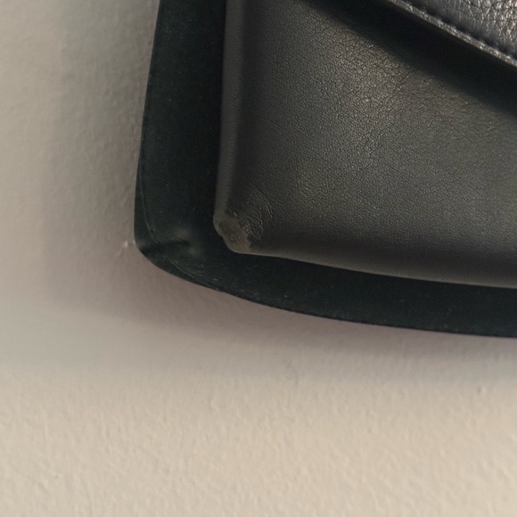 Tory Burch Kira Black Pebbled Leather Mixed Media Mini Crossbody Bag Gold Chain - Picture 9 of 16